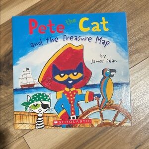 Scholastic Pete the Cat and the Treasure Map Book - Blue and Red
